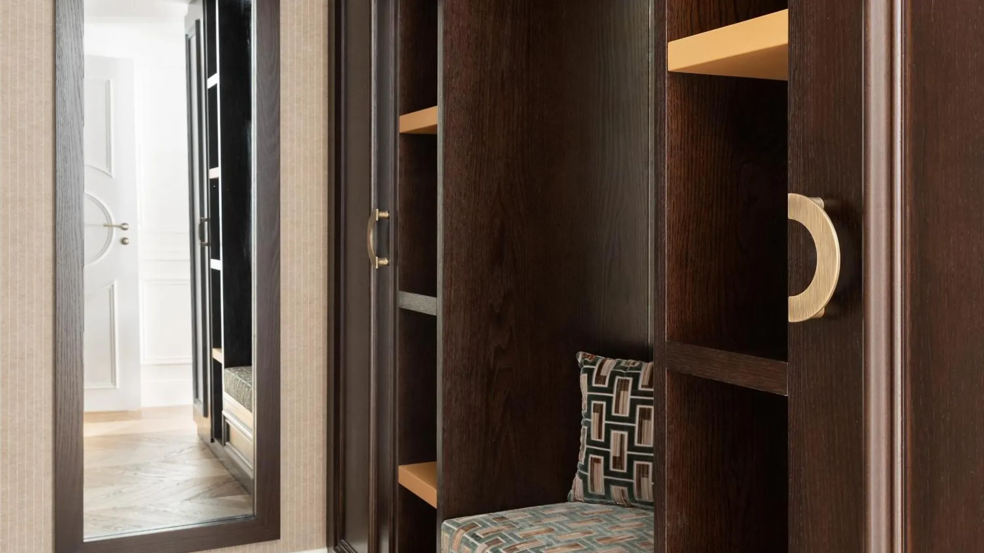 Daire Highstay - Luxury Serviced - Place Des Victoires *