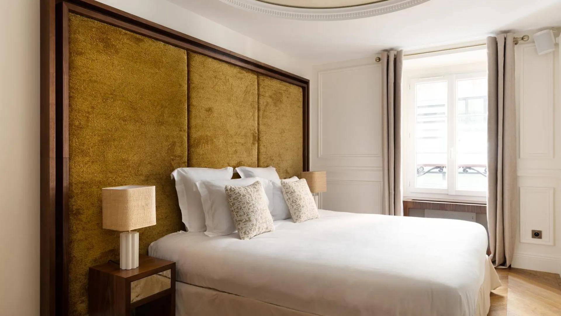 Highstay - Luxury Serviced - Place Des Victoires Apartment *