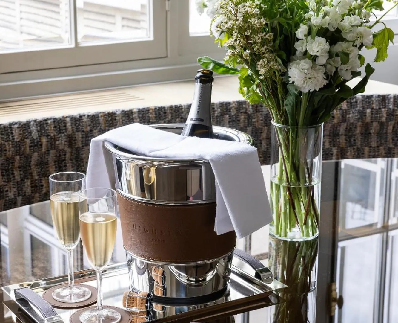 Highstay - Luxury Serviced - Place Des Victoires Apartment